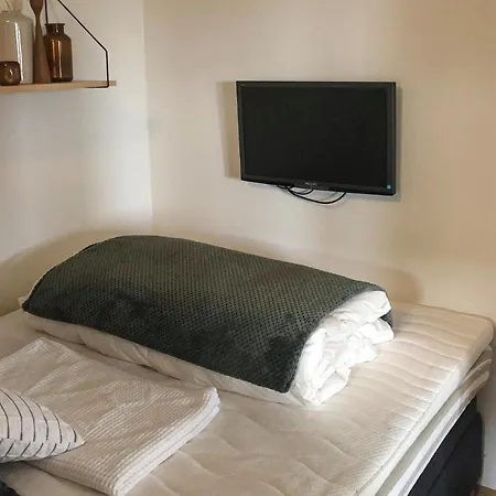 펜션 Nice In W/ Outdoor Swimming Pool And 1 Bedrooms 파르순